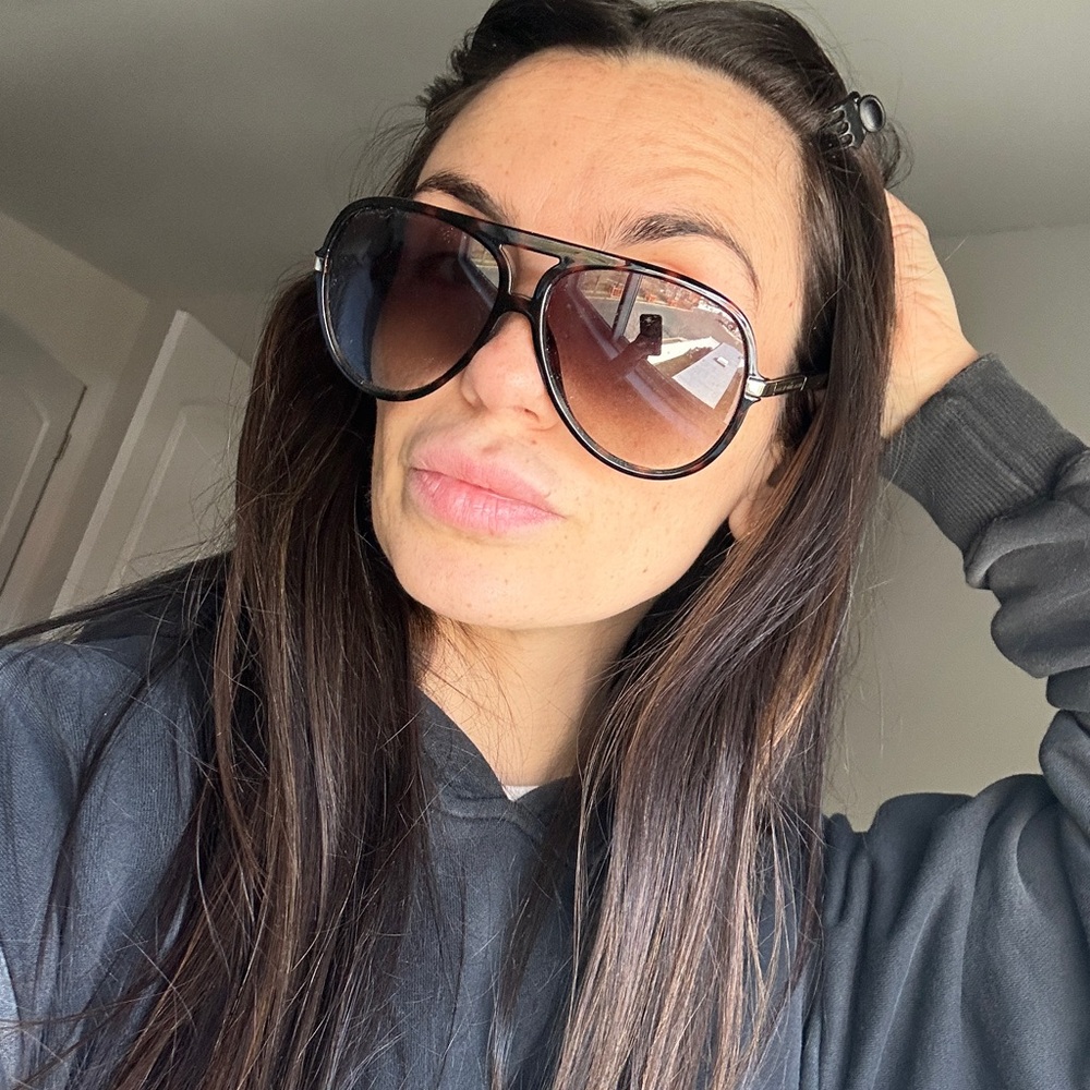 Marc Jacobs aviators